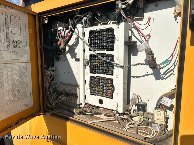 image for item DJ6302 2012 Blue Bird Vision  school bus