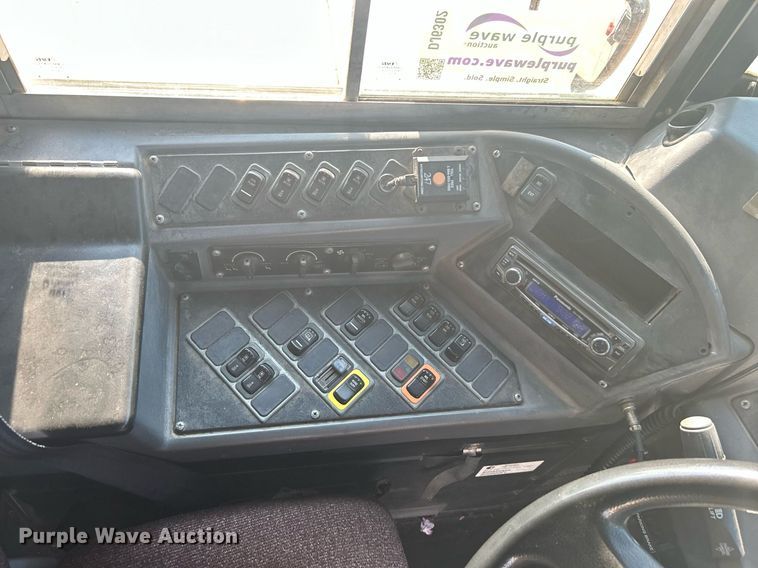 image for item DJ6302 2012 Blue Bird Vision  school bus