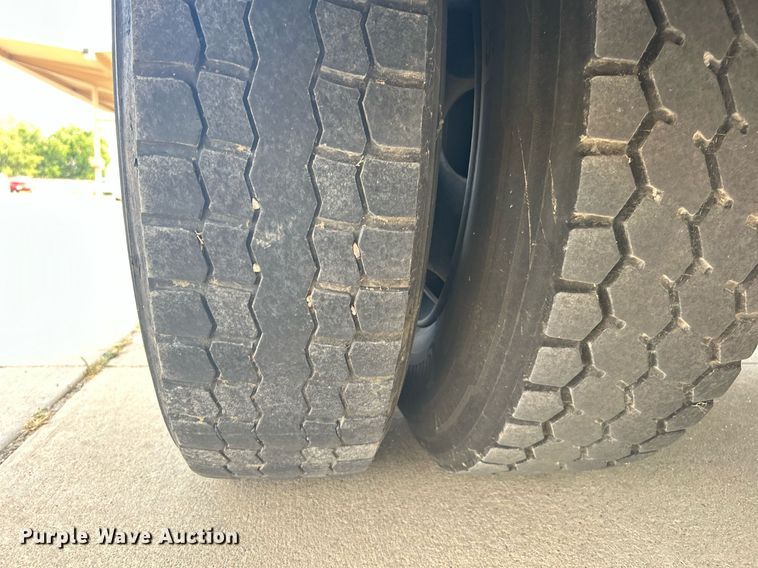 image for item DJ6303 2012 Blue Bird Vision  school bus