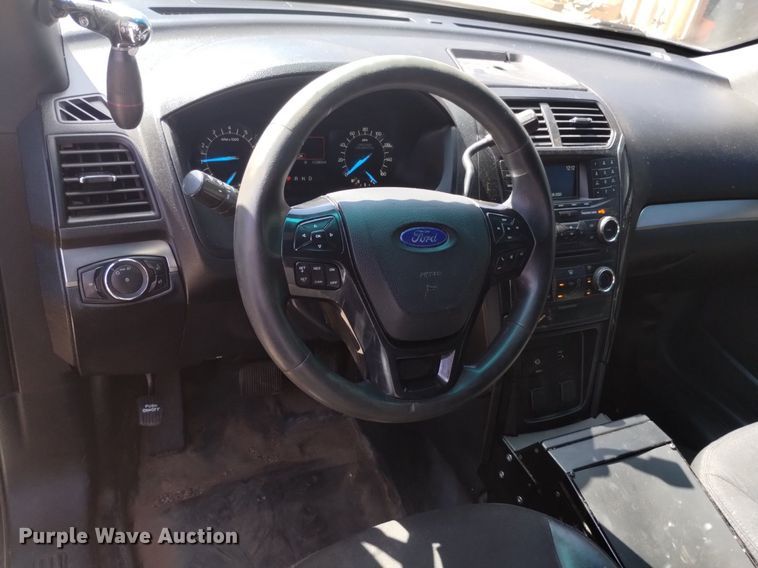 image for item DK8763 2016 Ford Explorer Police Interceptor  SUV