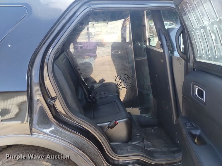 image for item DK8763 2016 Ford Explorer Police Interceptor  SUV