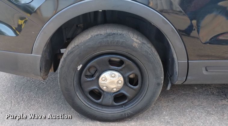 image for item DK8763 2016 Ford Explorer Police Interceptor  SUV