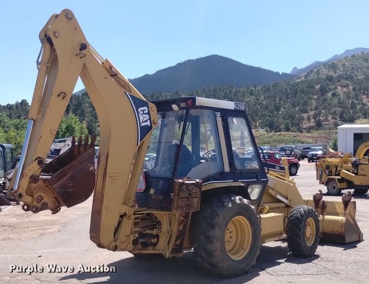 image for item DK8764 1994 Caterpillar 426B  backhoe