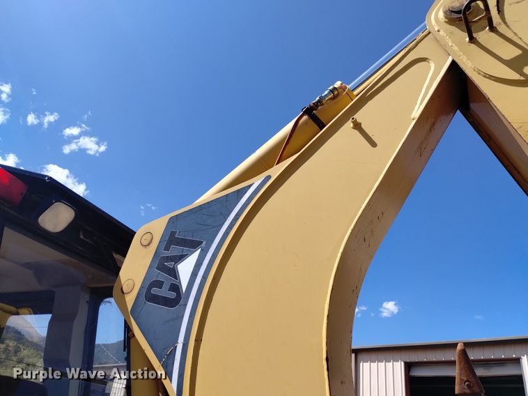 image for item DK8764 1994 Caterpillar 426B  backhoe