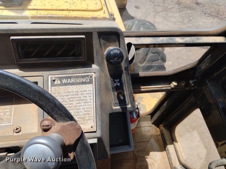 image for item DK8764 1994 Caterpillar 426B  backhoe
