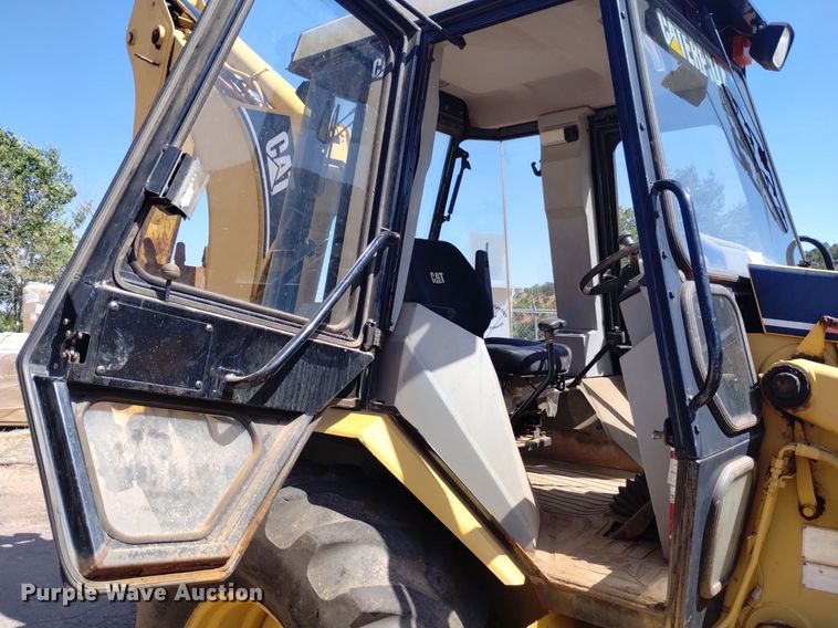 image for item DK8764 1994 Caterpillar 426B  backhoe