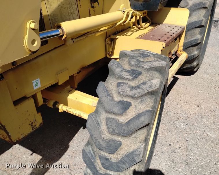 image for item DK8764 1994 Caterpillar 426B  backhoe