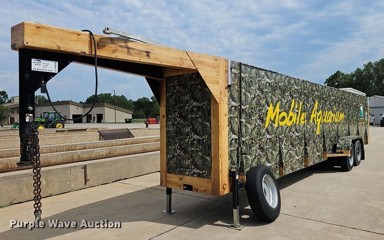 image for item DN8589 Mobile aquarium