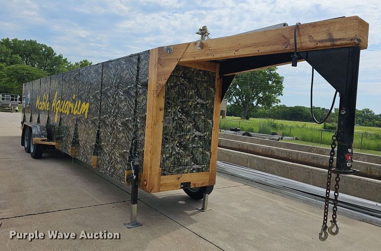 image for item DN8589 Mobile aquarium