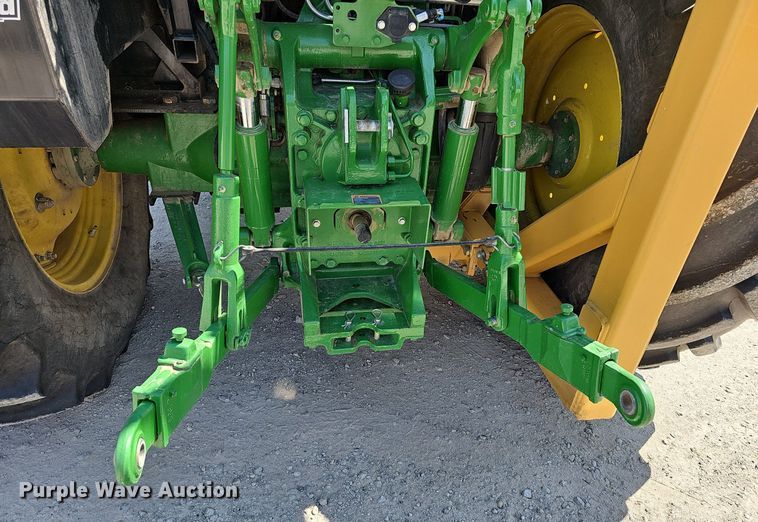 image for item DN8600 2016 John Deere 6120E  MFWD tractor