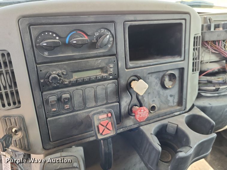 image for item DN8629 2009 International WorkStar 7500  dump truck