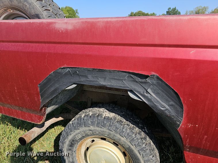 image for item DN8631 1996 Ford F150  pickup truck