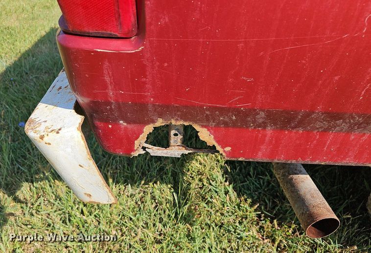 image for item DN8631 1996 Ford F150  pickup truck