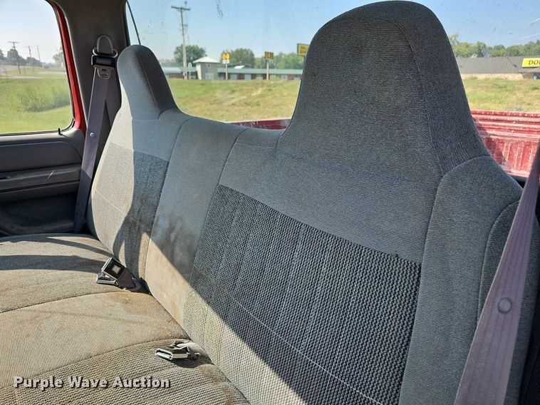 image for item DN8631 1996 Ford F150  pickup truck