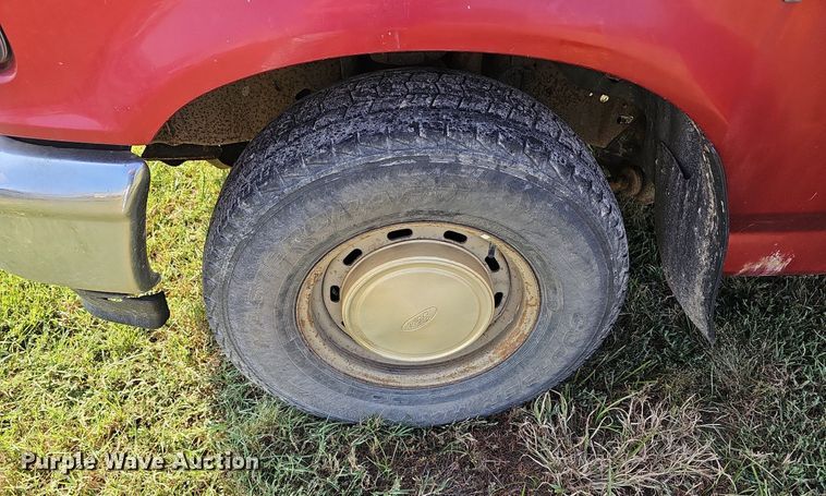 image for item DN8631 1996 Ford F150  pickup truck