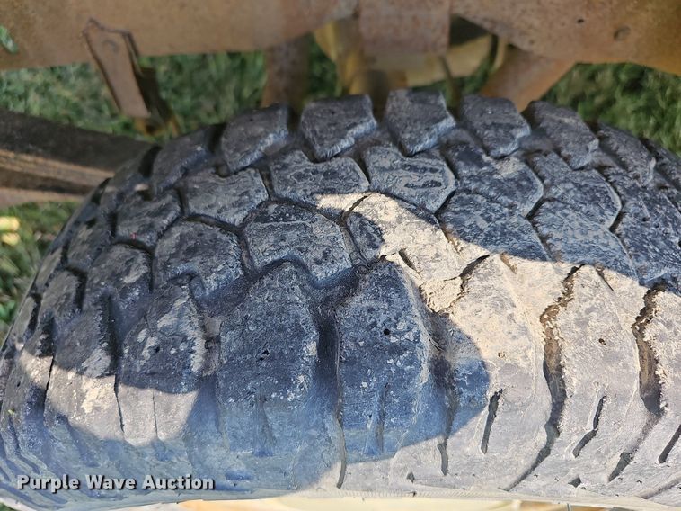 image for item DN8631 1996 Ford F150  pickup truck