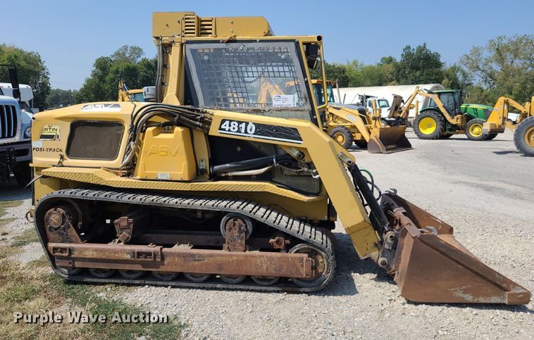 image for item DN8633 2000 ASV Posi-Track 4810  tracked skid steer loader