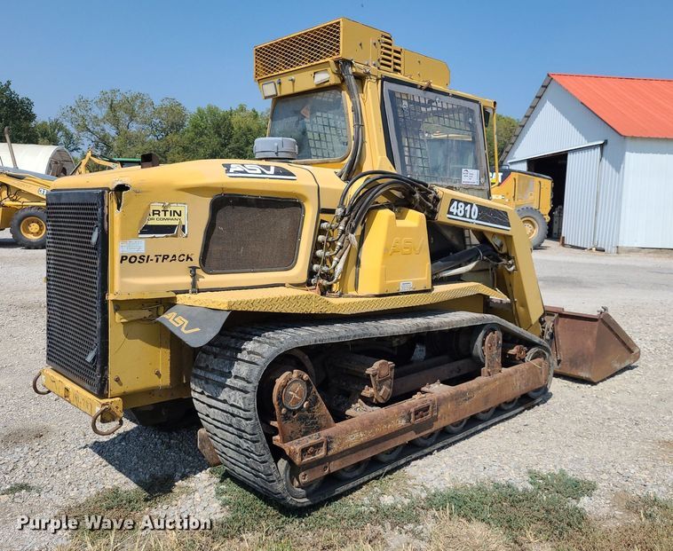 image for item DN8633 2000 ASV Posi-Track 4810  tracked skid steer loader