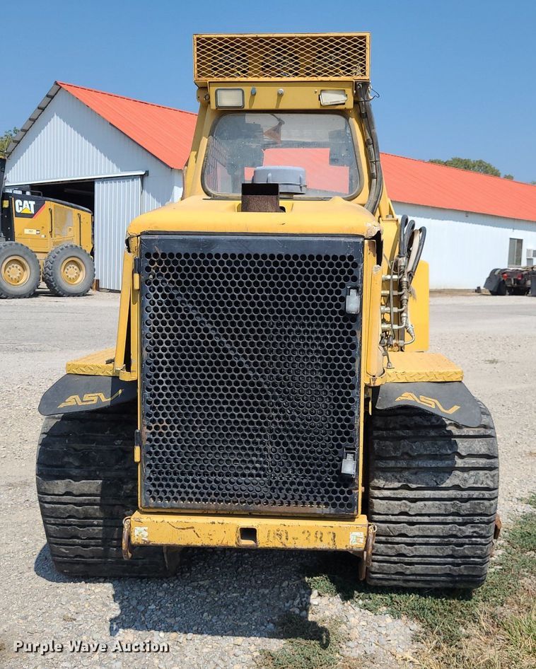 image for item DN8633 2000 ASV Posi-Track 4810  tracked skid steer loader