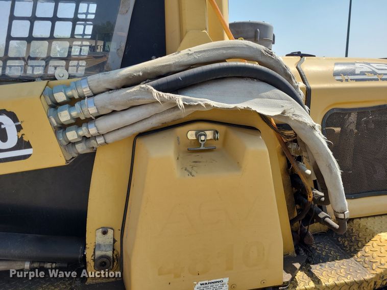 image for item DN8633 2000 ASV Posi-Track 4810  tracked skid steer loader