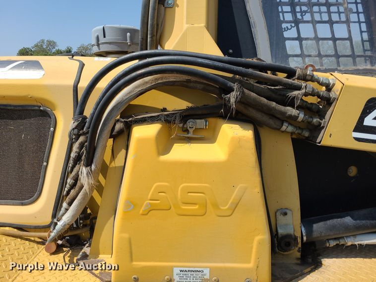image for item DN8633 2000 ASV Posi-Track 4810  tracked skid steer loader