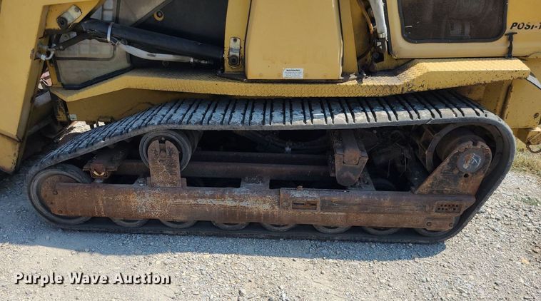 image for item DN8633 2000 ASV Posi-Track 4810  tracked skid steer loader