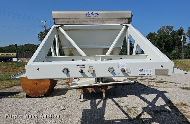 image for item DN8634 2018 Trail King TKBD22402  bottom dump trailer