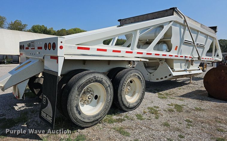 image for item DN8634 2018 Trail King TKBD22402  bottom dump trailer