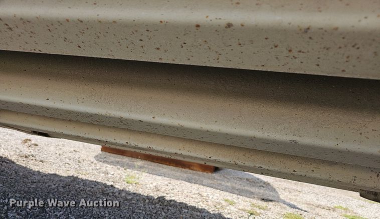 image for item DN8634 2018 Trail King TKBD22402  bottom dump trailer