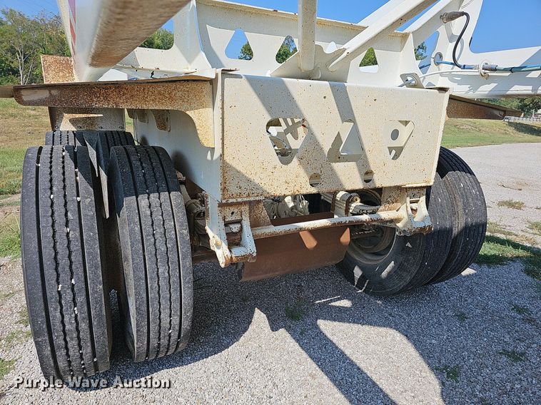 image for item DN8634 2018 Trail King TKBD22402  bottom dump trailer