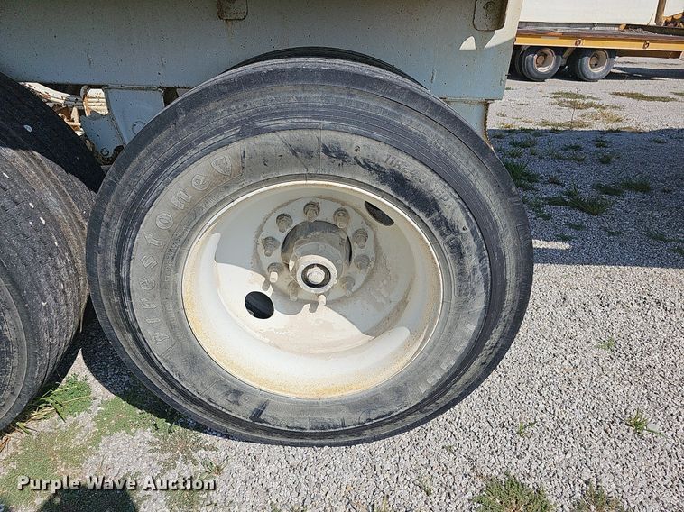image for item DN8634 2018 Trail King TKBD22402  bottom dump trailer