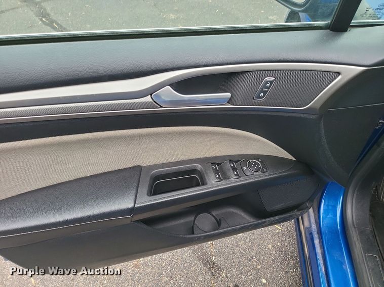 image for item DN8635 2017 Ford Fusion