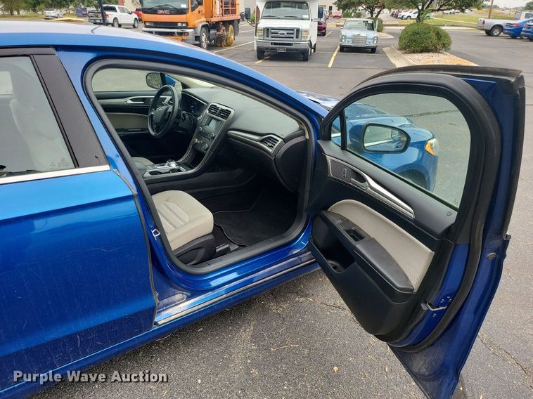 image for item DN8635 2017 Ford Fusion