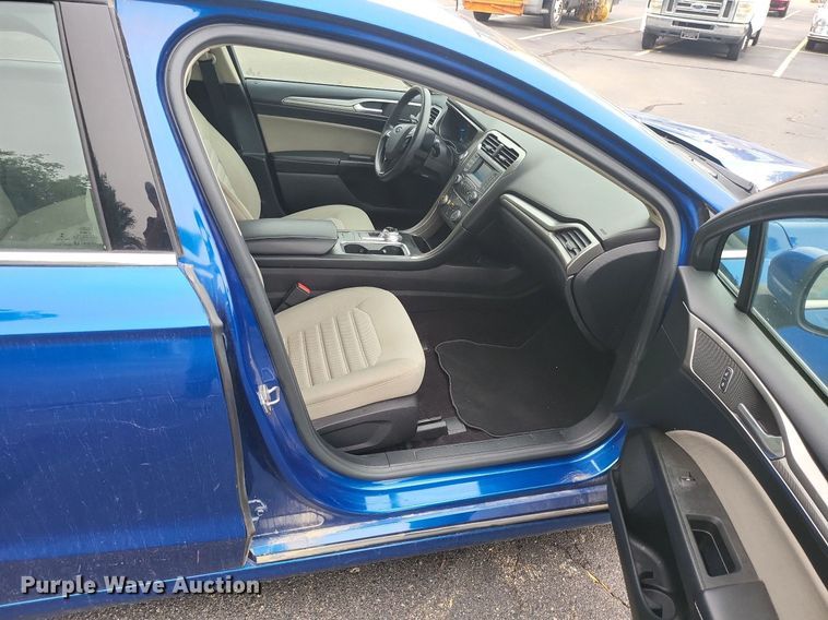 image for item DN8635 2017 Ford Fusion