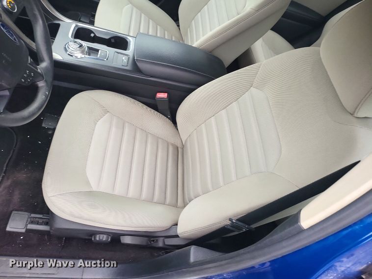 image for item DN8635 2017 Ford Fusion