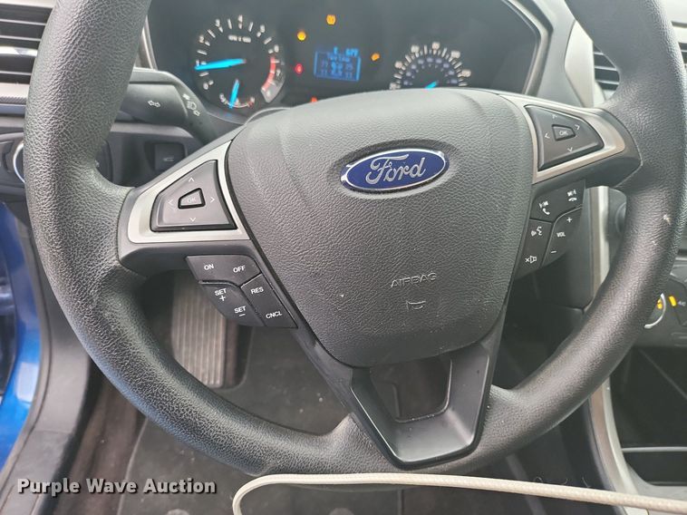 image for item DN8635 2017 Ford Fusion