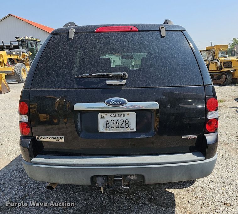 image for item DN8665 2007 Ford Explorer XLT  SUV