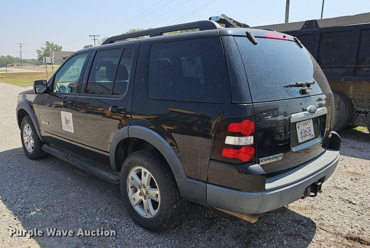 image for item DN8665 2007 Ford Explorer XLT  SUV