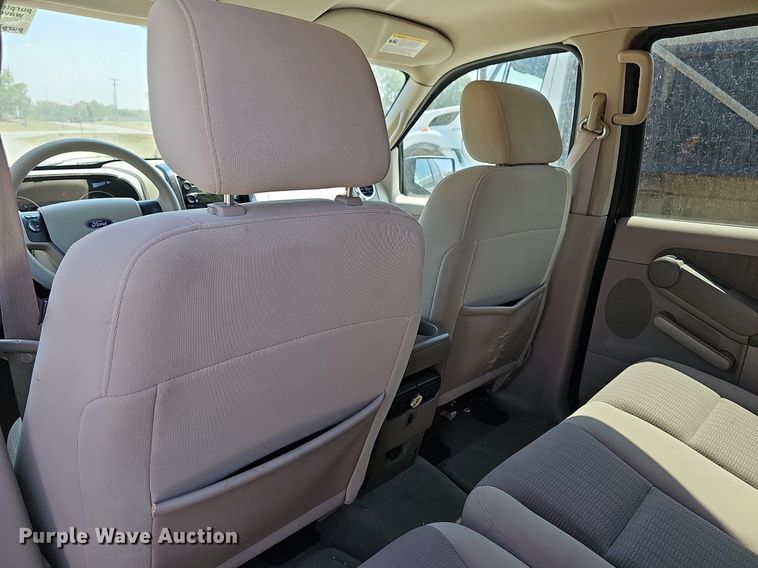 image for item DN8665 2007 Ford Explorer XLT  SUV