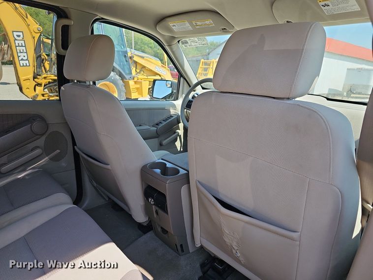 image for item DN8665 2007 Ford Explorer XLT  SUV