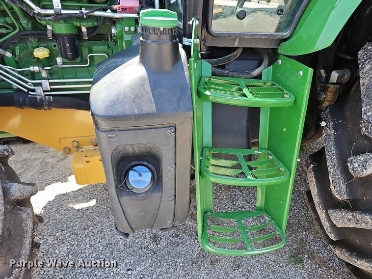 image for item DN8692 2020 John Deere 6105E  MFWD tractor
