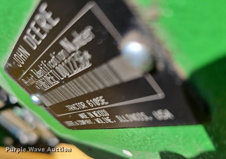 image for item DN8692 2020 John Deere 6105E  MFWD tractor