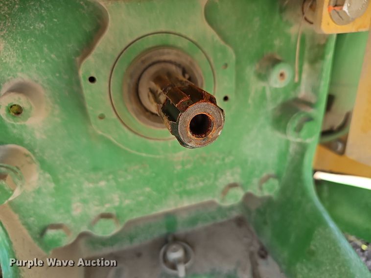 image for item DN8692 2020 John Deere 6105E  MFWD tractor