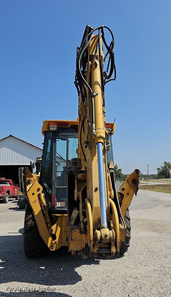 image for item DN8693 2003 John Deere 310SG  backhoe