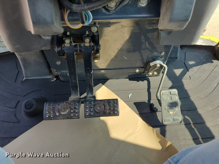 image for item DN8693 2003 John Deere 310SG  backhoe