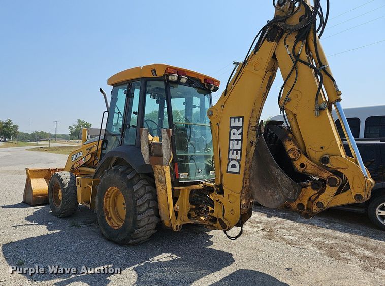 image for item DN8694 2005 John Deere 310SG  backhoe