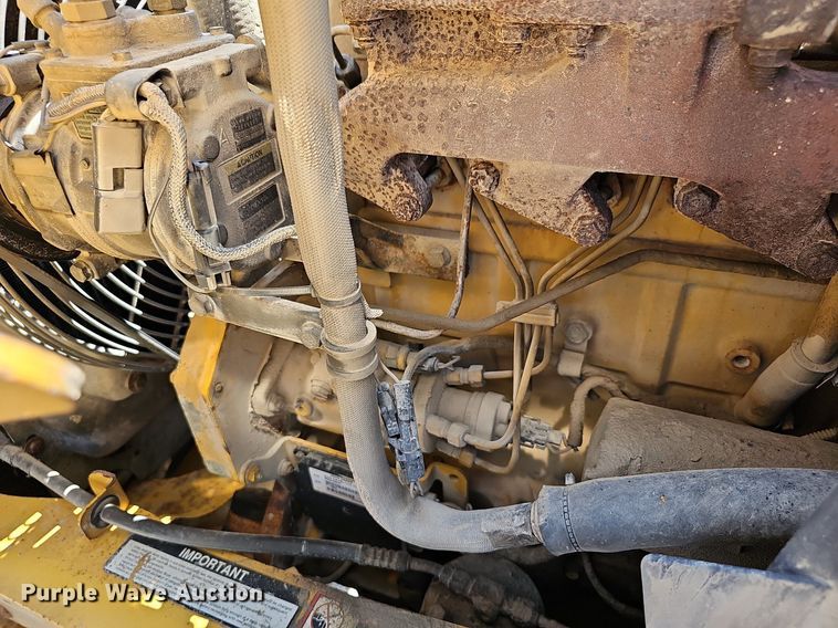 image for item DN8694 2005 John Deere 310SG  backhoe