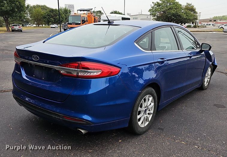 image for item DN8717 2017 Ford Fusion