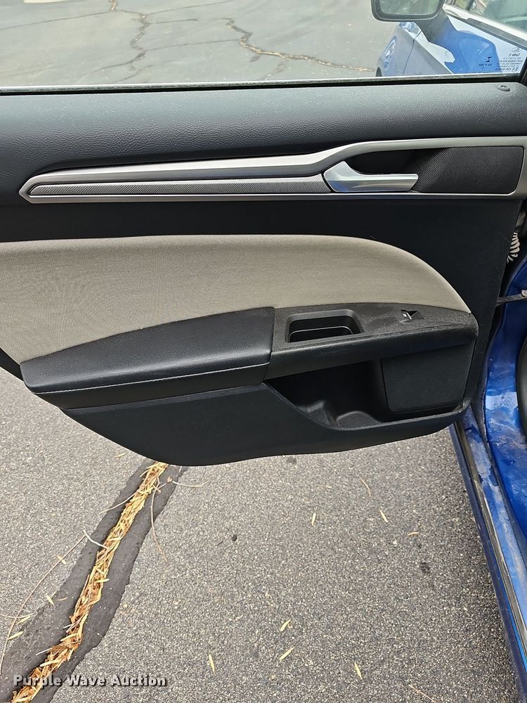 image for item DN8717 2017 Ford Fusion