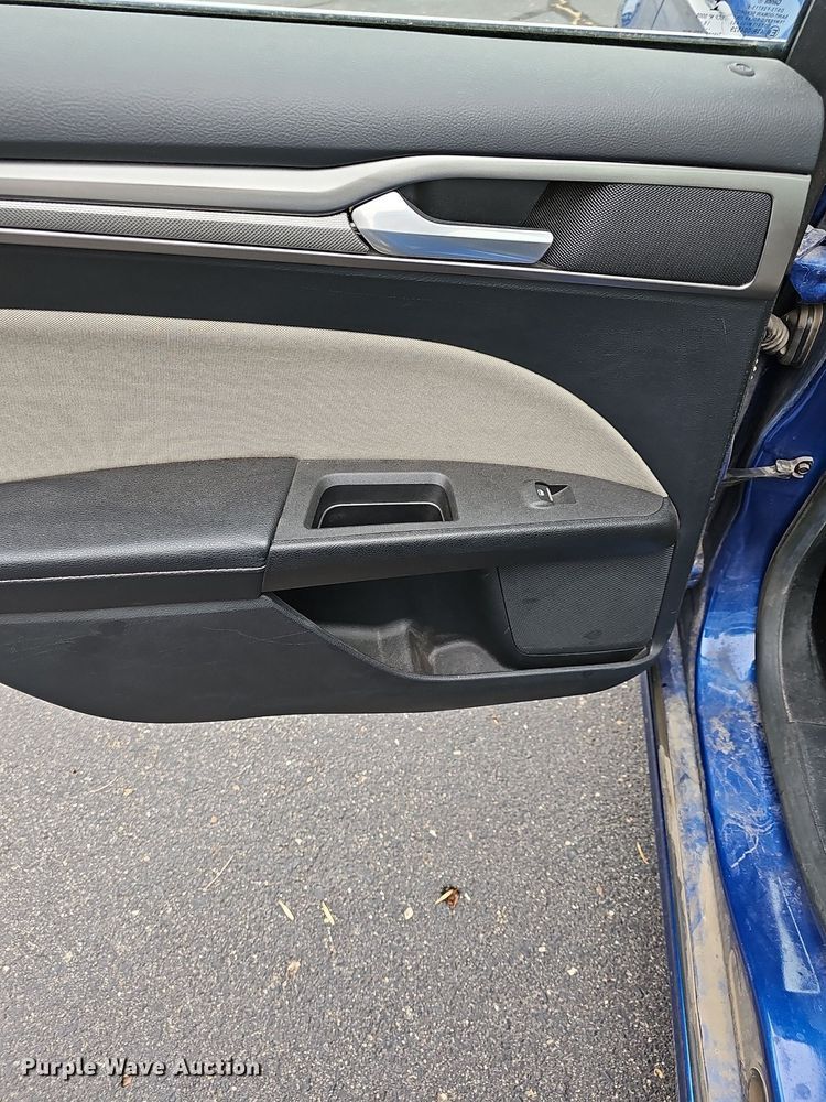 image for item DN8718 2017 Ford Fusion